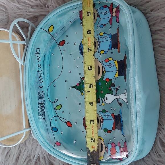 PEANUTS X WET N WILD - Picture 5 of 6